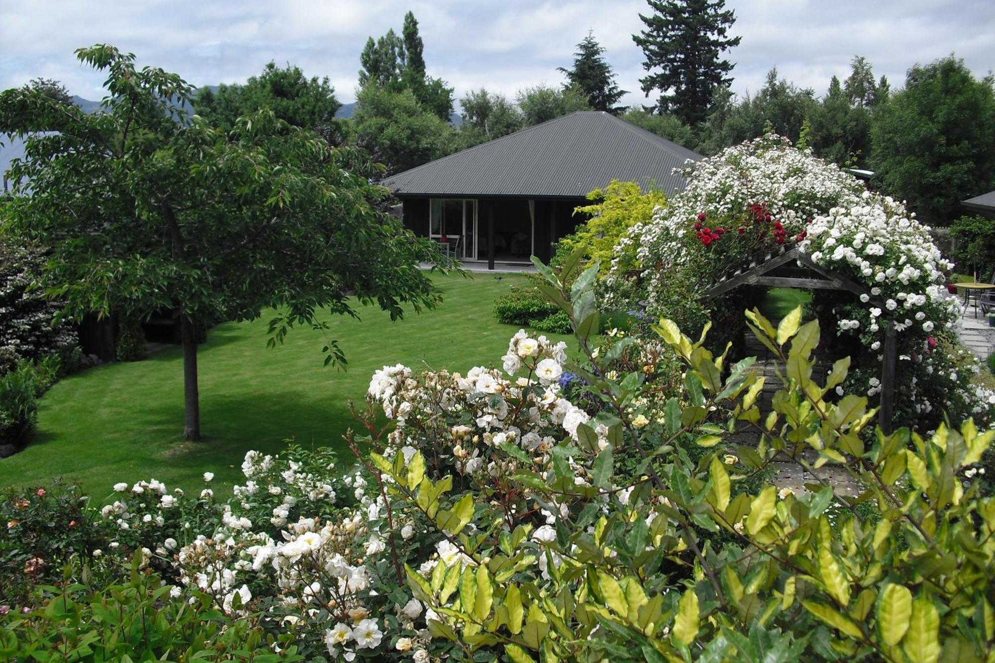 Marchmont Gardens Bed and Breakfast Hanmer Springs Exteriör bild
