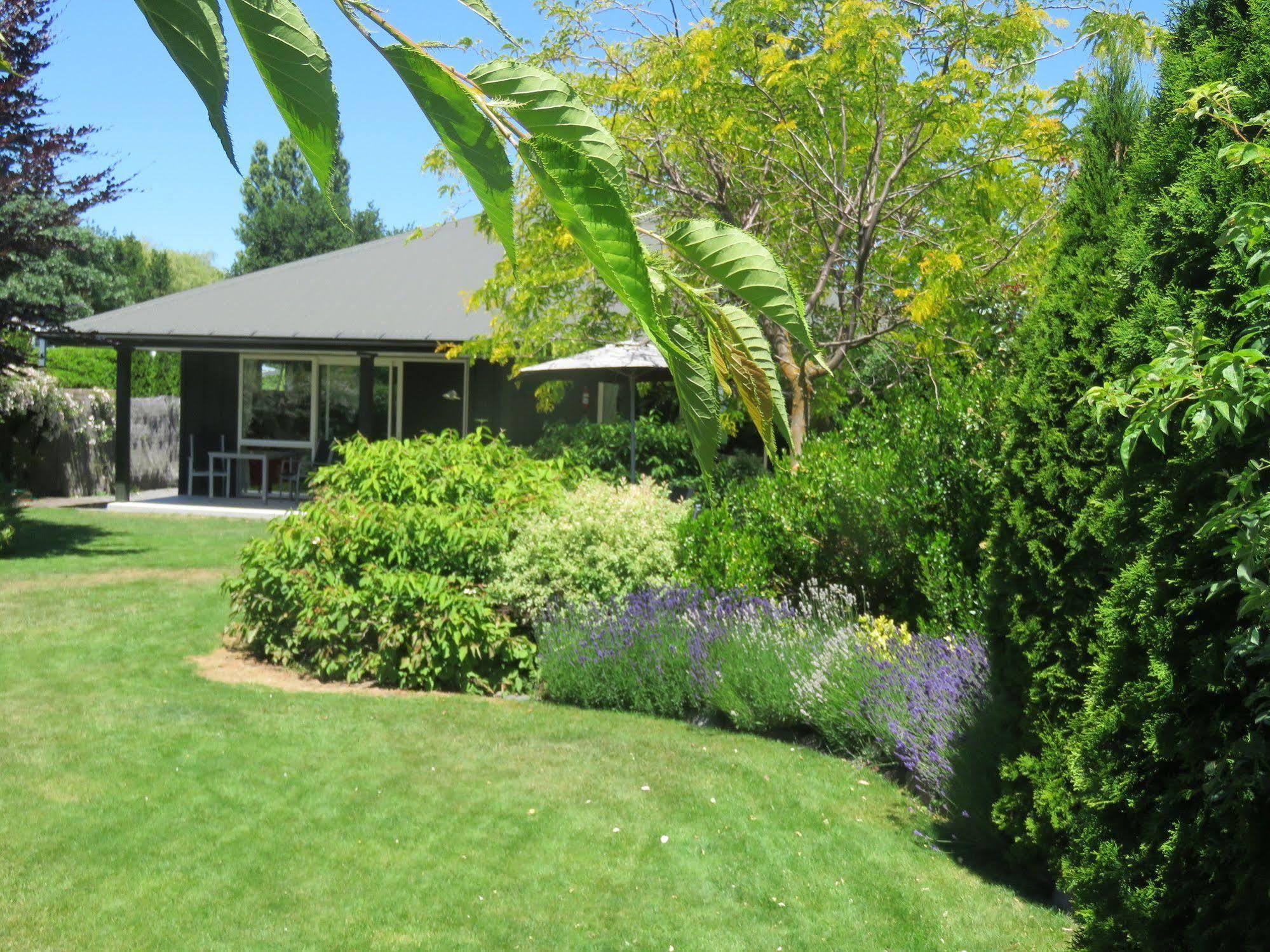 Marchmont Gardens Bed and Breakfast Hanmer Springs Exteriör bild