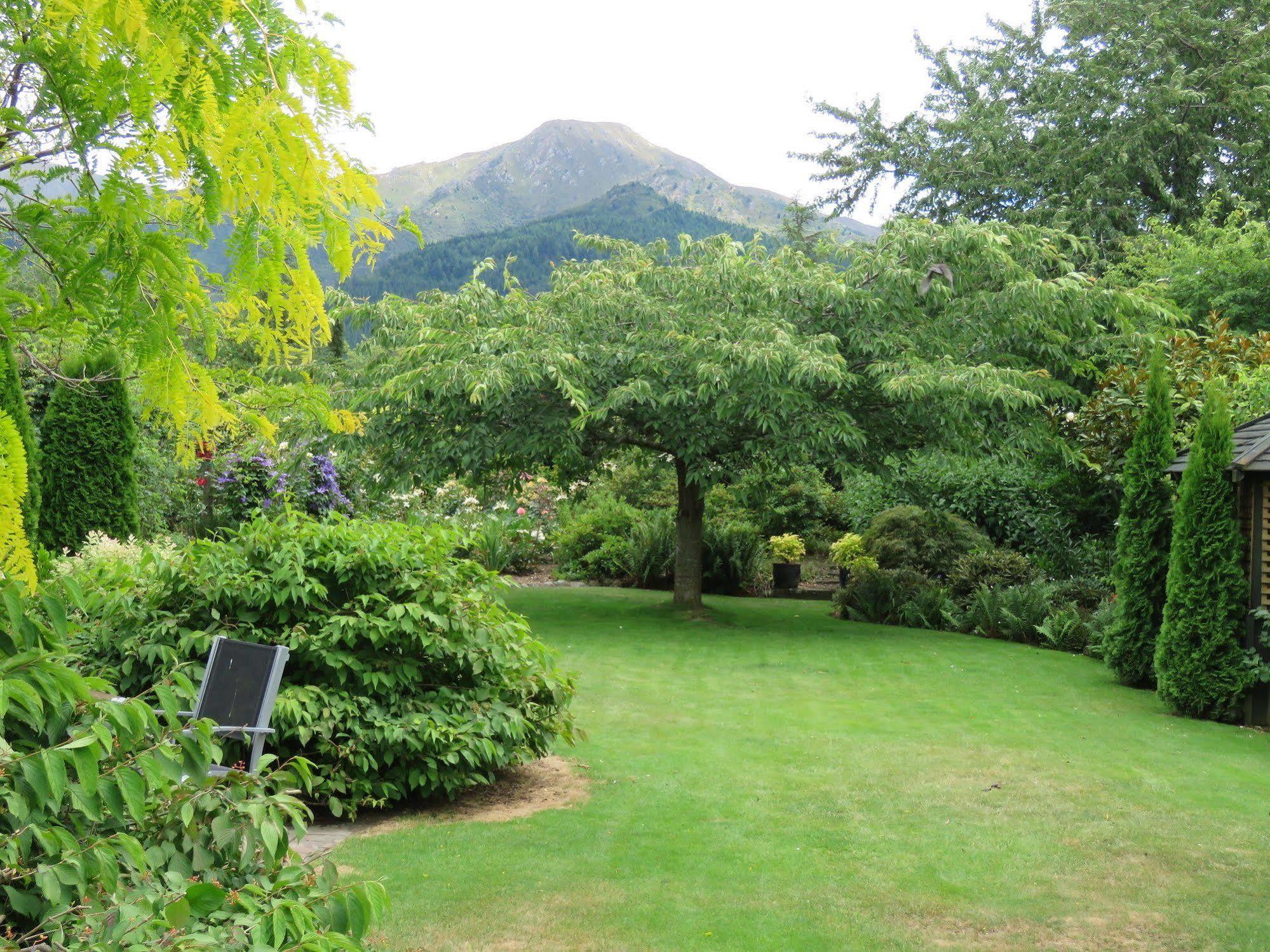 Marchmont Gardens Bed and Breakfast Hanmer Springs Exteriör bild
