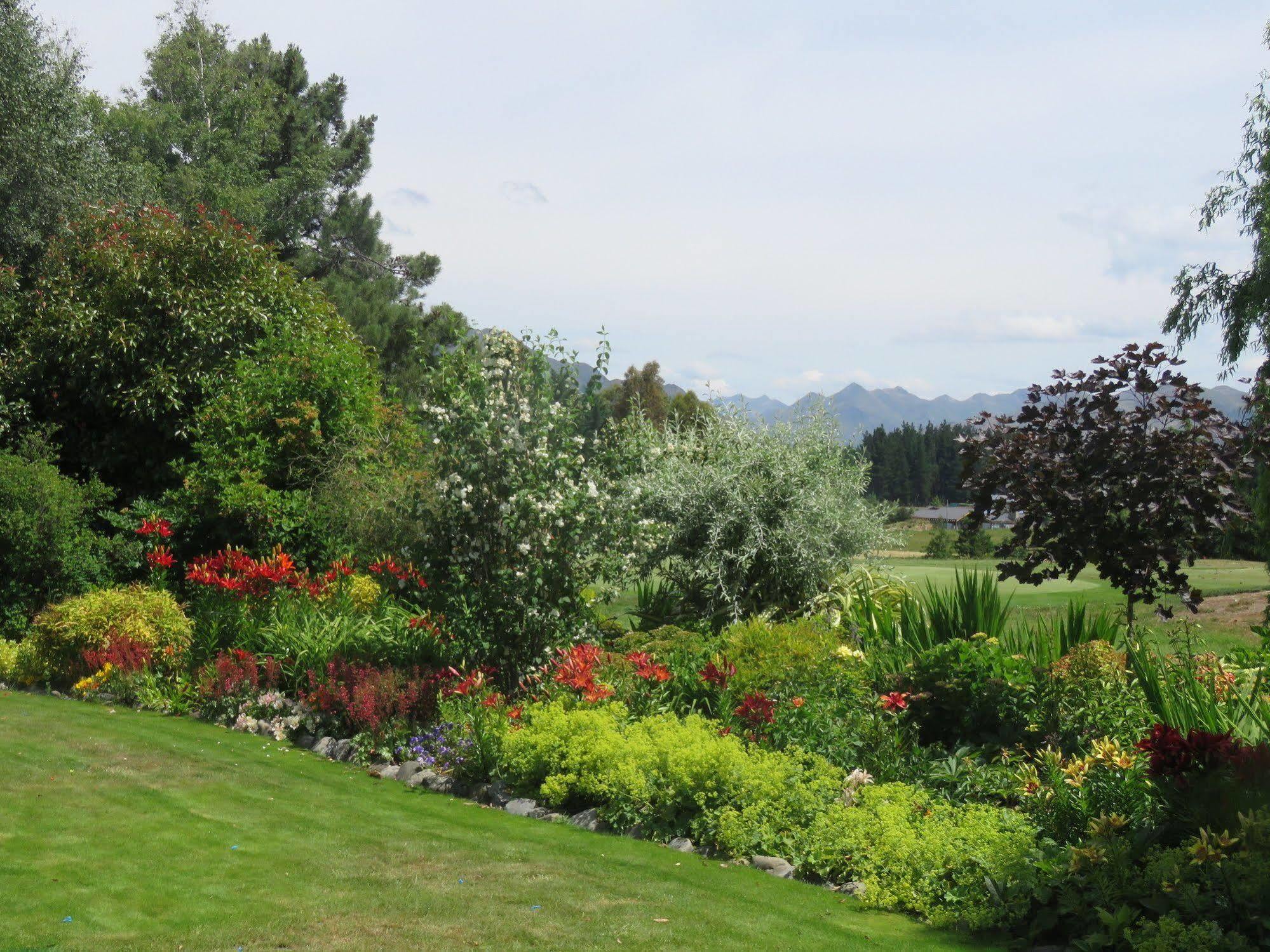 Marchmont Gardens Bed and Breakfast Hanmer Springs Exteriör bild